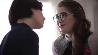 МисакС - Slatke Djevojke-lesbian