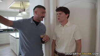 Petite Ébano Chanel Skye Faz Sexo Anal Com Grandes Paus Branco Petite Ébano Chanel Skye Faz Sexo Anal Com Grandes Paus Branco